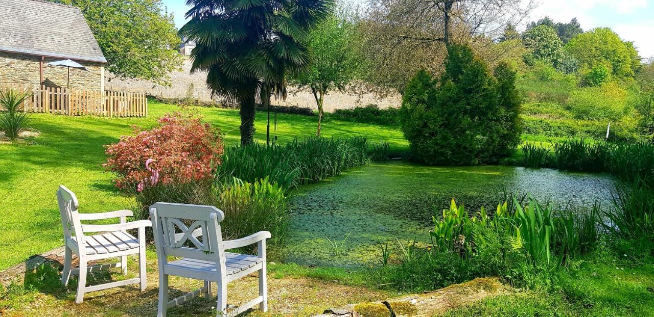 Le Vieux Moulin Gites - Detached Cottage With Garden Views And Pool Guegon Exterior photo